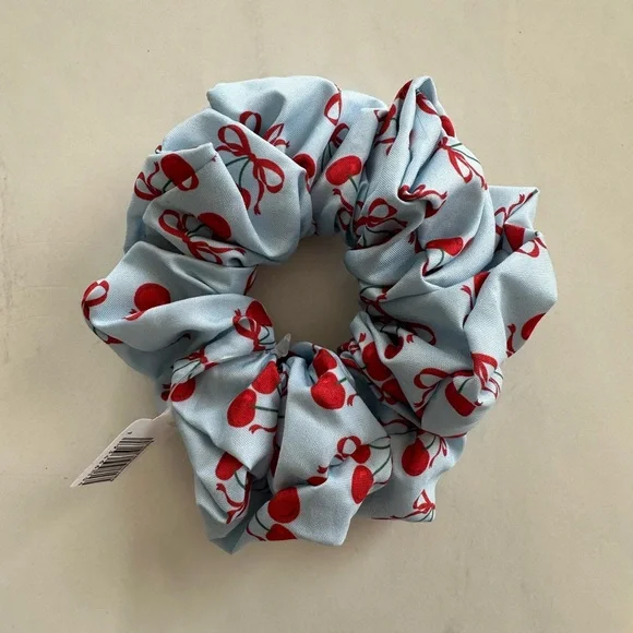 🍒 Cherry Scrunchie Hair Tie NWT - Picture 2 of 3